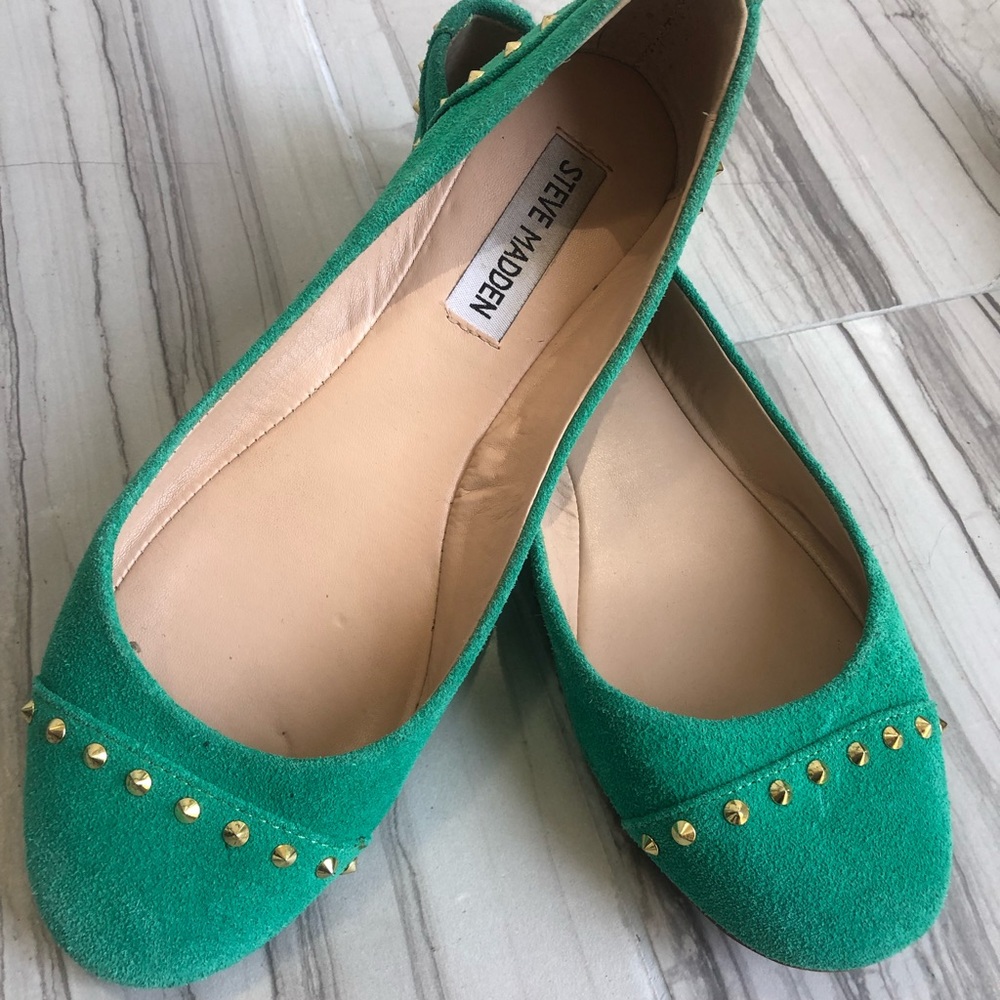 Steve Madden Suede Gold Studded Flats